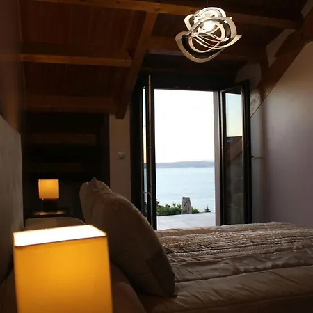 Casa En Pazo Gallego Con Vistas A La Ria Holiday home
